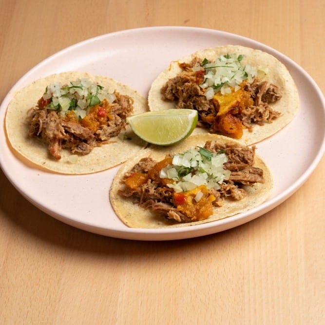 Tacos de Carnitas de Cerdo.