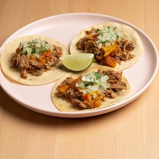 Tacos de Carnitas de cerdo (3)